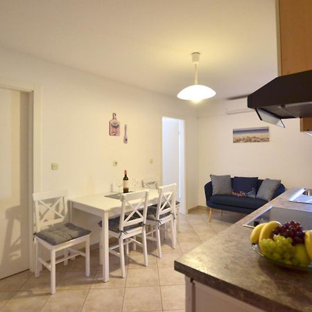 Apartment Percic Tar-Vabriga Buitenkant foto